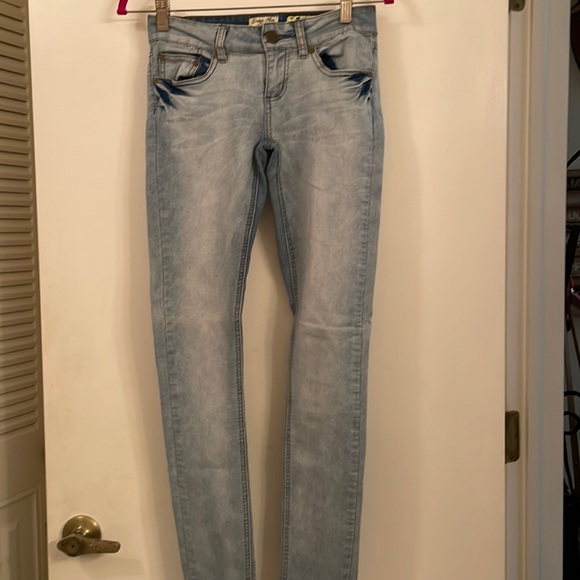 Indigo Rein Denim - Light blue distressed stretch skinny Jean